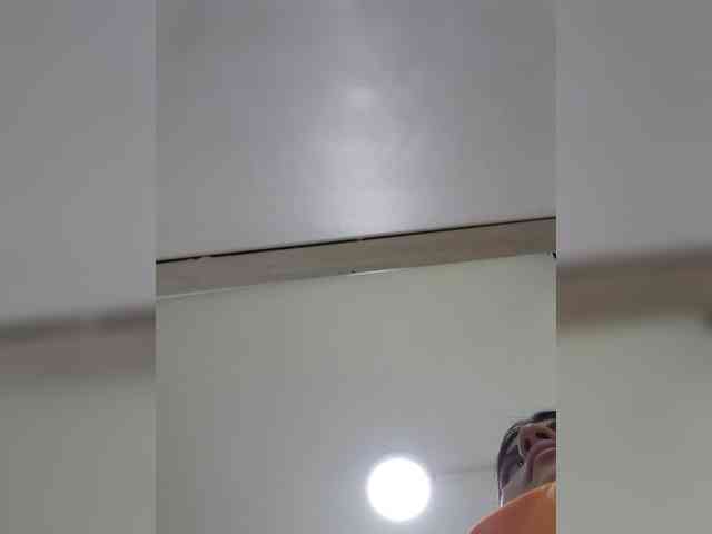 ElizHarper webcam