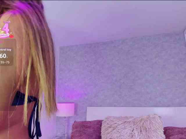 ElizHarper webcam