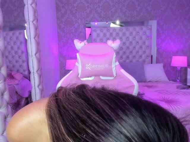 ElizHarper Live Webcam on BongaCams