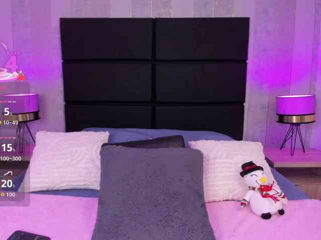 ElizHarper webcam