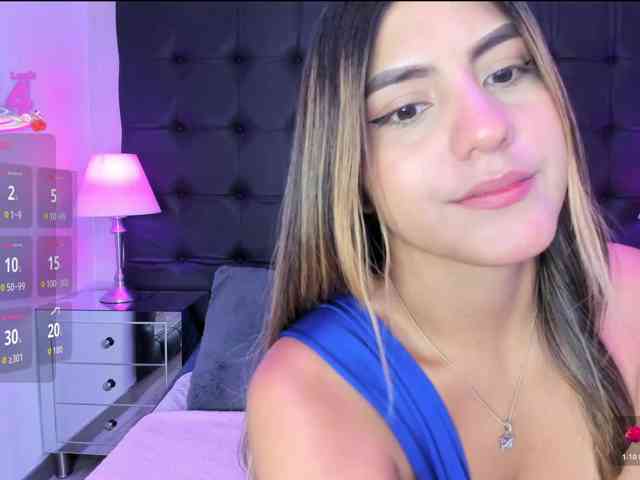 ElizHarper webcam