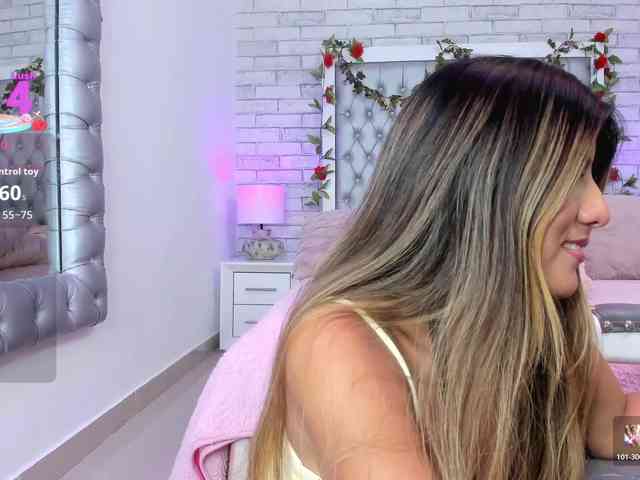 ElizHarper webcam