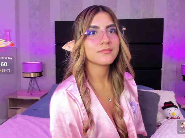 ElizHarper webcam