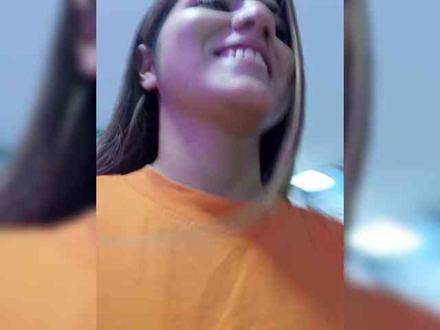 ElizHarper webcam
