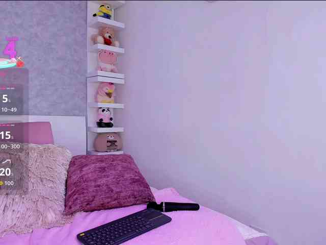 ElizHarper webcam