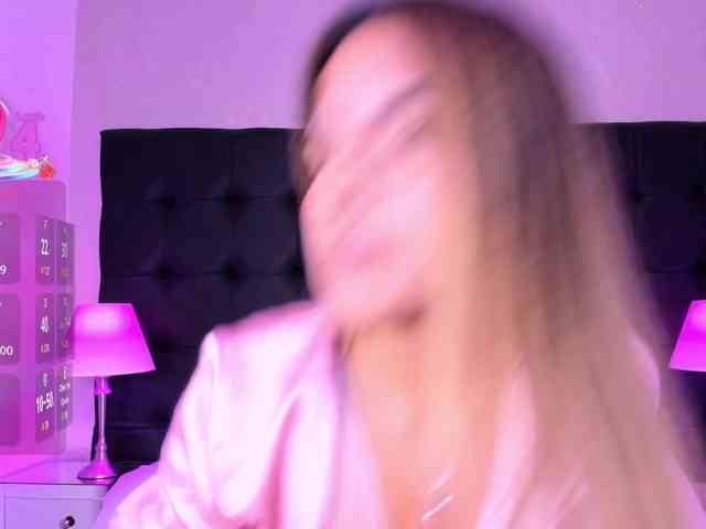 ElizHarper webcam