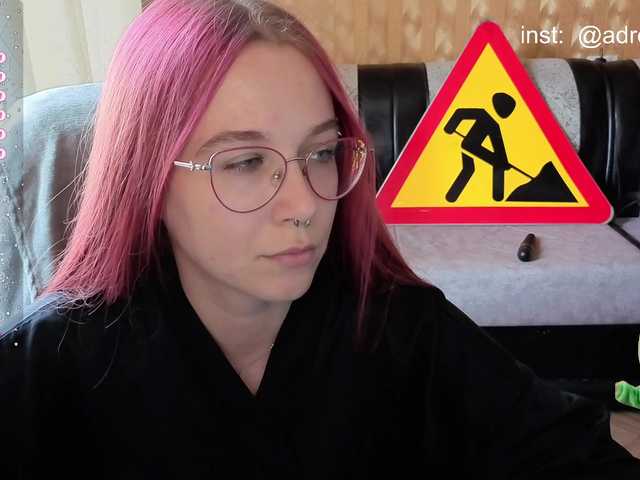 adrenalinse live cam on BongaCams