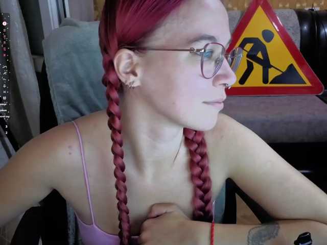 adrenalinse live cam on BongaCams