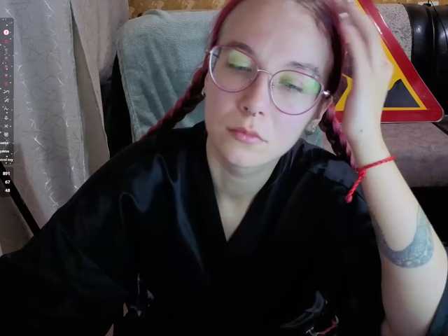 adrenalinse live cam on BongaCams