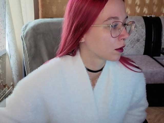 adrenalinse live cam on BongaCams