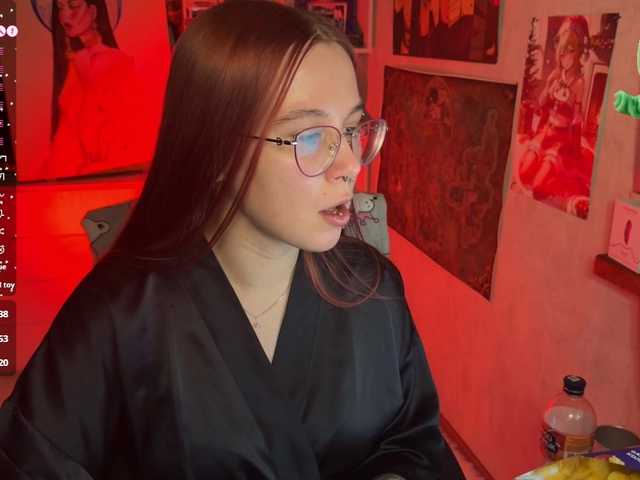 adrenalinse's BongaCams show and profile