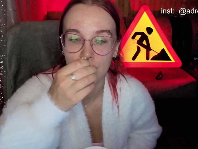 adrenalinse live cam on BongaCams