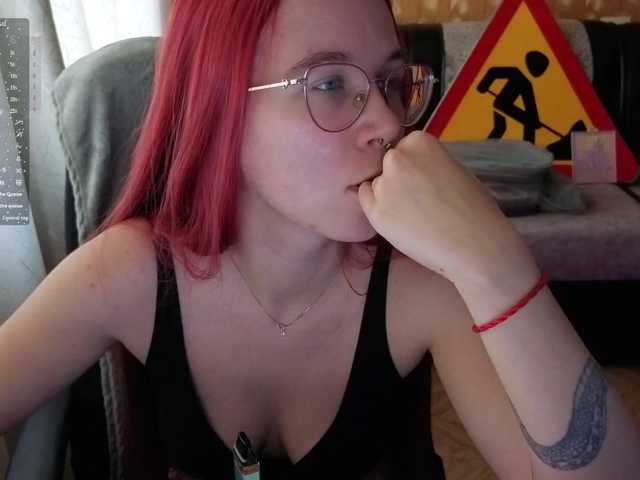 adrenalinse live cam on BongaCams