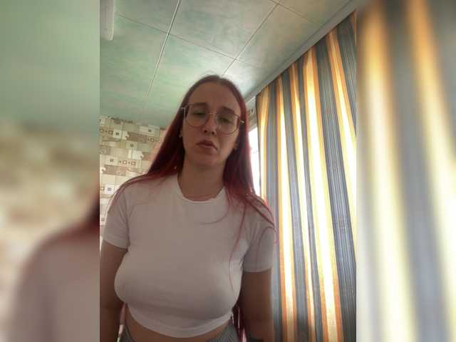 adrenalinse live cam on BongaCams