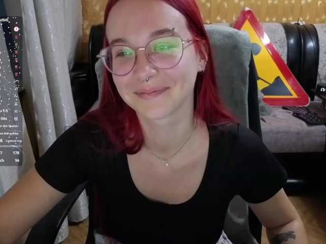 adrenalinse live cam on BongaCams