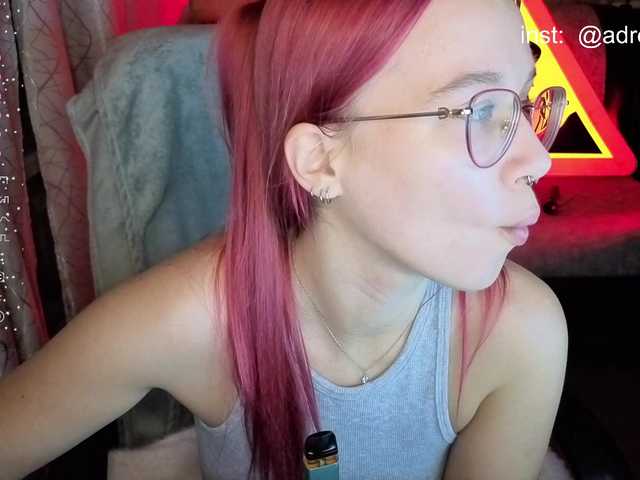 adrenalinse live cam on BongaCams