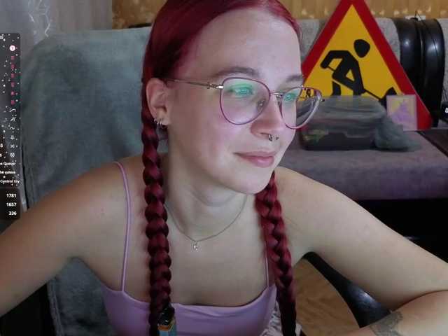 adrenalinse live cam on BongaCams