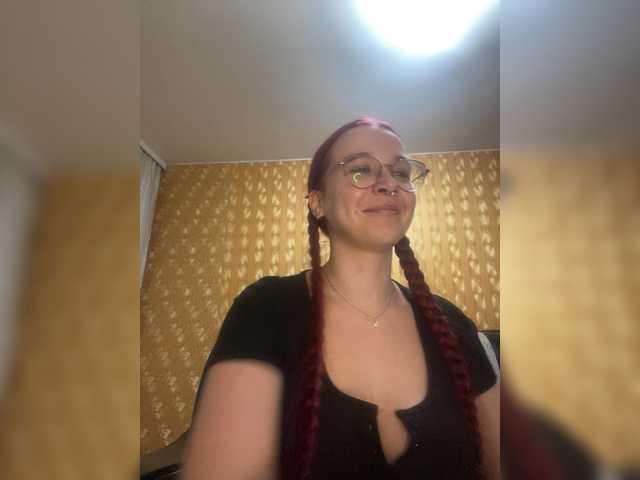adrenalinse live cam on BongaCams