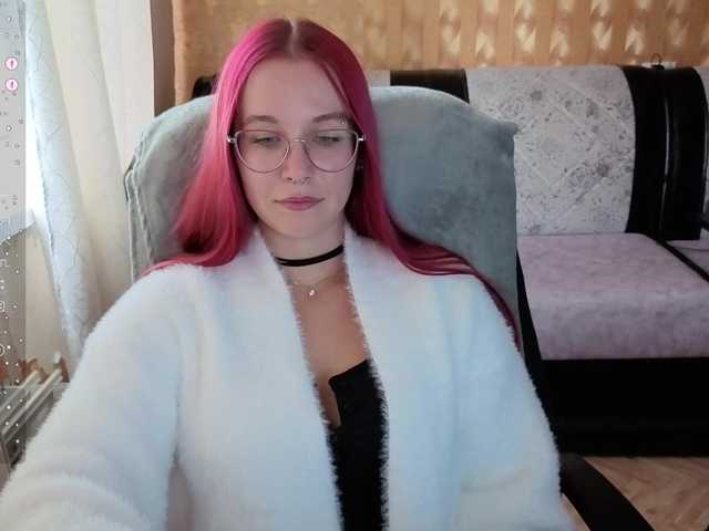 adrenalinse live cam on BongaCams