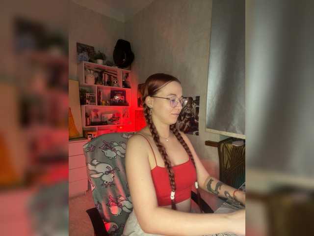 adrenalinse's BongaCams show and profile