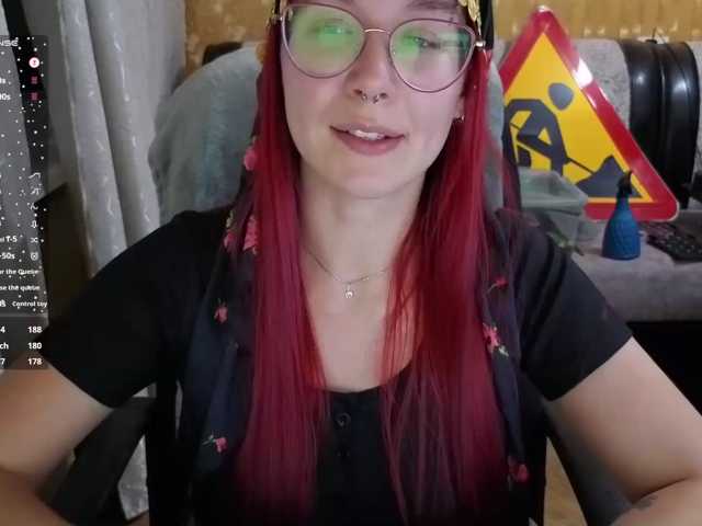 adrenalinse live cam on BongaCams