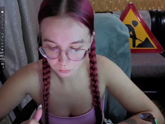adrenalinse live cam on BongaCams