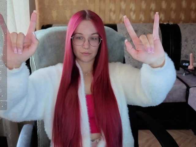 adrenalinse live cam on BongaCams