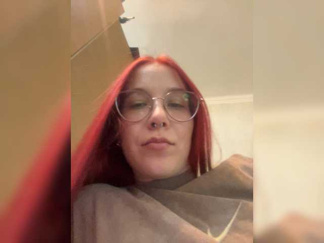 adrenalinse live cam on BongaCams