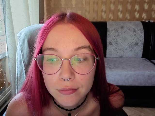 adrenalinse live cam on BongaCams