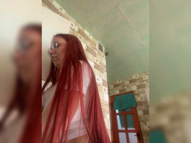 adrenalinse live cam on BongaCams