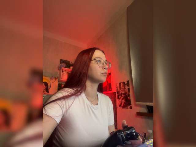 adrenalinse live cam on BongaCams