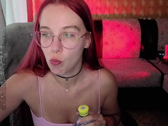 adrenalinse live cam on BongaCams
