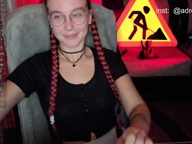 adrenalinse live cam on BongaCams