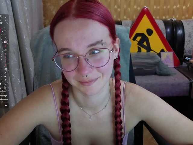 adrenalinse live cam on BongaCams