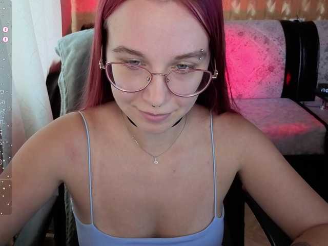 adrenalinse live cam on BongaCams