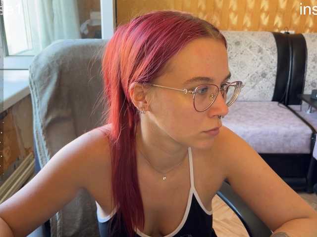 adrenalinse live cam on BongaCams