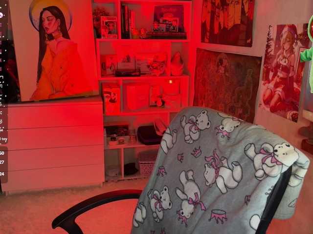 adrenalinse's BongaCams show and profile