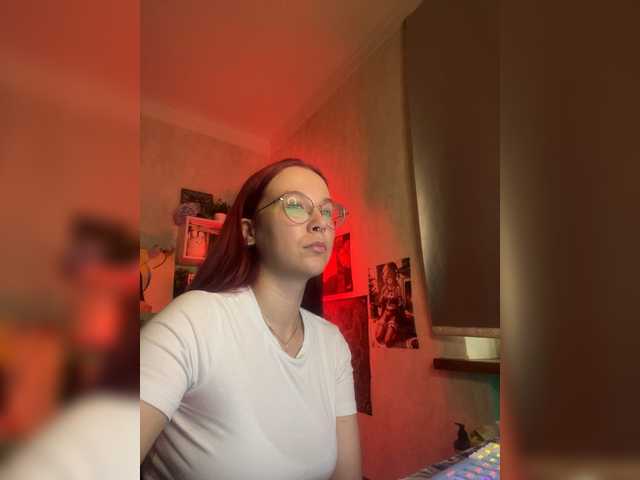 adrenalinse live cam on BongaCams