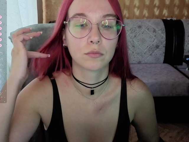 adrenalinse live cam on BongaCams
