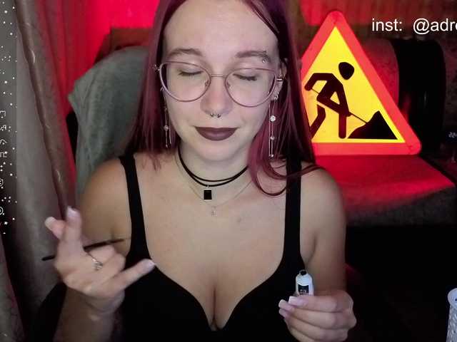 adrenalinse live cam on BongaCams