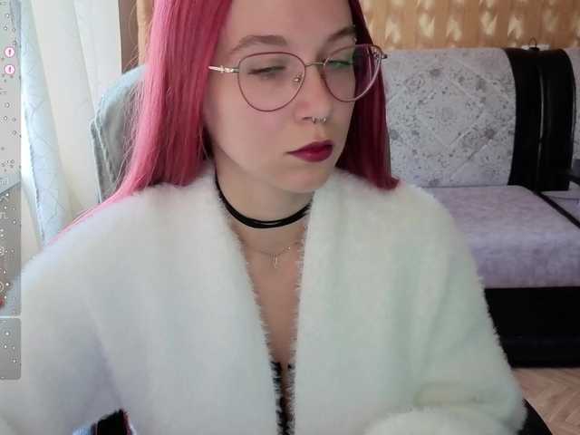 adrenalinse live cam on BongaCams