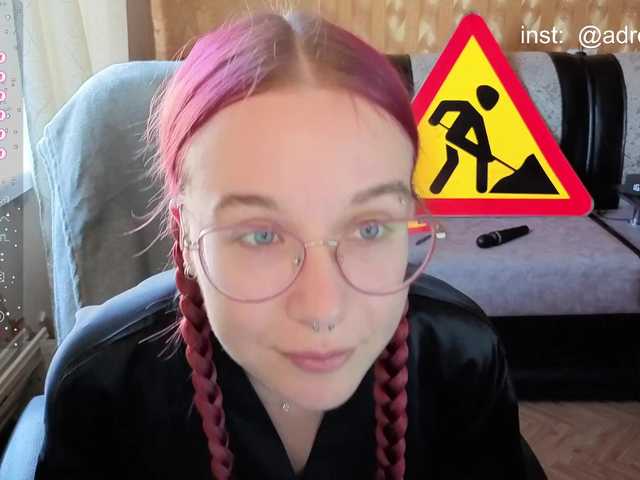 adrenalinse live cam on BongaCams