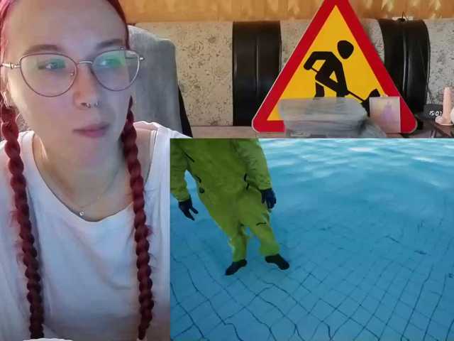 adrenalinse live cam on BongaCams