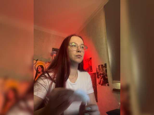 adrenalinse live cam on BongaCams