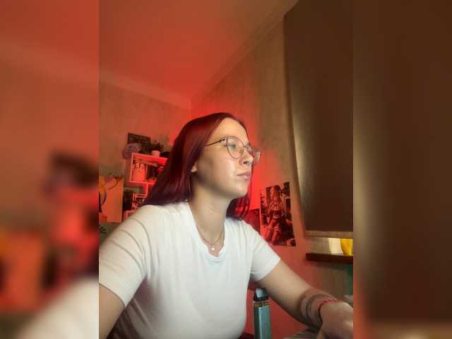 adrenalinse live cam on BongaCams