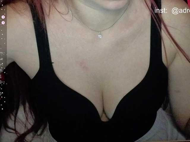 adrenalinse live cam on BongaCams
