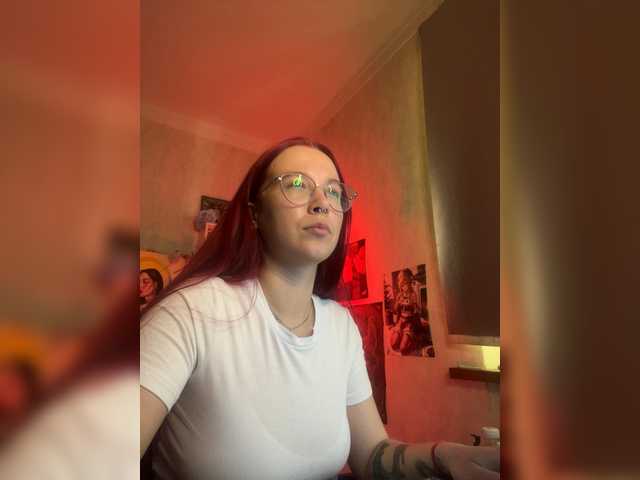 adrenalinse live cam on BongaCams