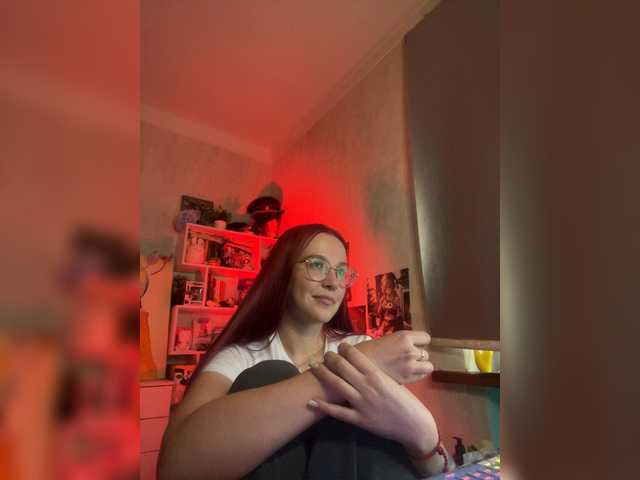 adrenalinse live cam on BongaCams