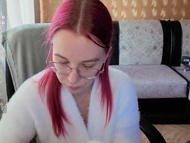 adrenalinse live cam on BongaCams