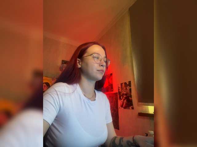 adrenalinse live cam on BongaCams
